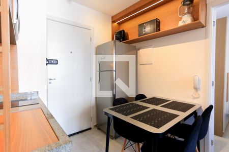 Sala/Cozinha de apartamento para alugar com 1 quarto, 25m² em Butantã, São Paulo