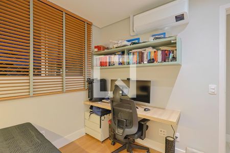 Quarto 2 de apartamento à venda com 3 quartos, 70m² em Jaraguá, Belo Horizonte