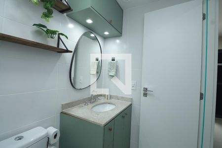 Banheiro de apartamento para alugar com 1 quarto, 27m² em Tucuruvi, São Paulo