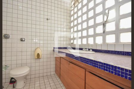 Banheiro 1 de casa à venda com 5 quartos, 270m² em Vila Andrade, São Paulo