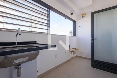 Área de Serviço de apartamento à venda com 3 quartos, 195m² em Sumarezinho, São Paulo