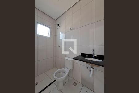 Banheiro da Suíte 1 de casa de condomínio à venda com 2 quartos, 64m² em Vila Aurora, São Paulo