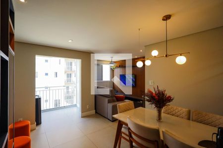 Sala de jantar de apartamento à venda com 2 quartos, 63m² em Vila Inglesa, São Paulo