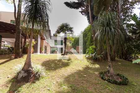 Quintal de casa de condomínio à venda com 5 quartos, 500m² em Retiro do Chalé, Brumadinho