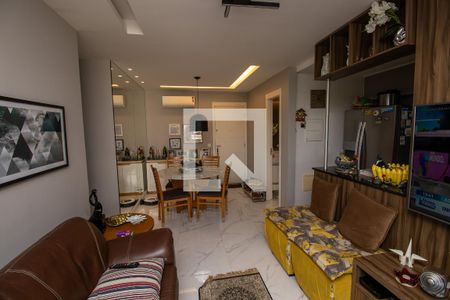 Sala de apartamento à venda com 2 quartos, 82m² em Barra da Tijuca, Rio de Janeiro