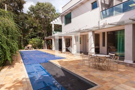 Área comum - Piscina de casa de condomínio à venda com 5 quartos, 390m² em Retiro do Chalé, Brumadinho