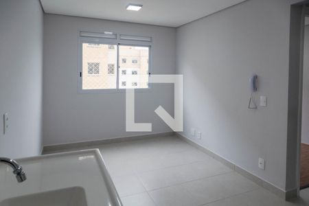 Sala/Cozinha de apartamento para alugar com 2 quartos, 33m² em Vila Maria, São Paulo