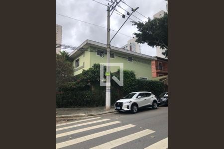 Vista da Rua de casa à venda com 3 quartos, 153m² em Vila Alexandria, São Paulo
