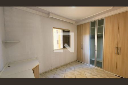 Quarto 2 de apartamento para alugar com 2 quartos, 54m² em Jardim Trevo, Jundiaí