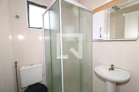 Banheiro de apartamento para alugar com 1 quarto, 47m² em Vila Caiçara, Praia Grande