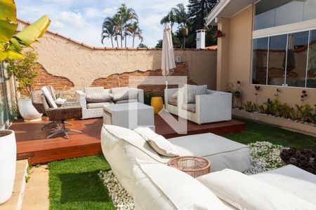 Lounge de casa à venda com 4 quartos, 800m² em Interlagos, São Paulo