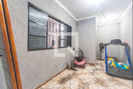 Quarto da Garagem de casa à venda com 2 quartos, 225m² em Vila Curuçá, Santo André