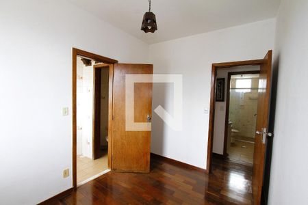 Quarto 1 de apartamento à venda com 3 quartos, 70m² em Calafate, Belo Horizonte