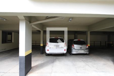 Garagem de apartamento à venda com 3 quartos, 70m² em Calafate, Belo Horizonte