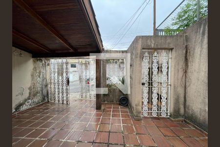 Garagem de casa para alugar com 3 quartos, 191m² em Penha de França, São Paulo