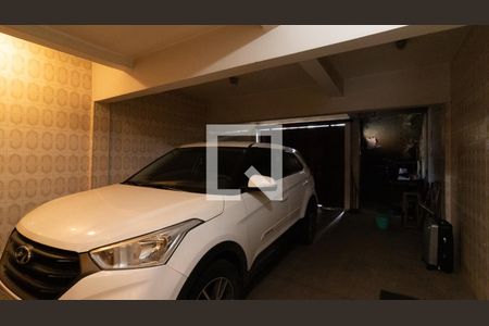 Garagem de casa à venda com 4 quartos, 209m² em Jardim Maringa, São Paulo