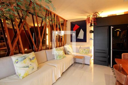 Sala de apartamento à venda com 1 quarto, 50m² em Barra da Tijuca, Rio de Janeiro
