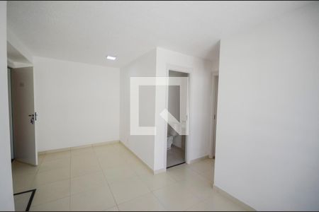 Sala de apartamento para alugar com 2 quartos, 47m² em São Francisco Xavier, Rio de Janeiro