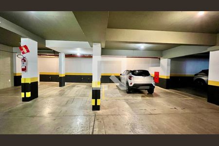Garagem de apartamento à venda com 4 quartos, 292m² em Sion, Belo Horizonte