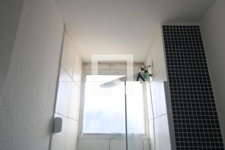 Banheiro de apartamento à venda com 2 quartos, 44m² em Usina Piratininga, São Paulo