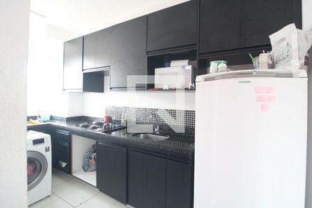 Cozinha de apartamento à venda com 2 quartos, 44m² em Usina Piratininga, São Paulo