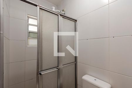 Banheiro de kitnet/studio para alugar com 1 quarto, 17m² em Vila Cruzeiro, São Paulo