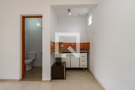 Cozinha de kitnet/studio para alugar com 1 quarto, 17m² em Vila Cruzeiro, São Paulo