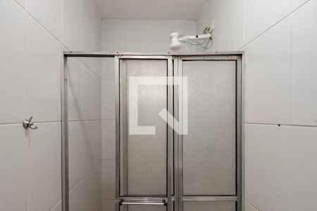 Banheiro de kitnet/studio para alugar com 1 quarto, 17m² em Vila Cruzeiro, São Paulo