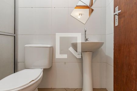 Banheiro de kitnet/studio para alugar com 1 quarto, 17m² em Vila Cruzeiro, São Paulo