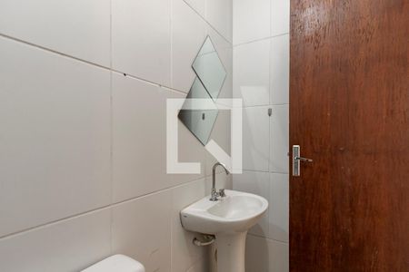 Banheiro de kitnet/studio para alugar com 1 quarto, 17m² em Vila Cruzeiro, São Paulo