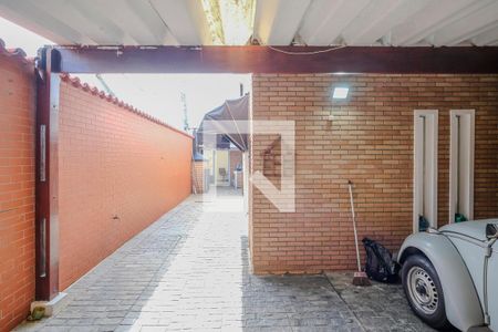Garagem de casa à venda com 4 quartos, 200m² em Rudge Ramos, São Bernardo do Campo