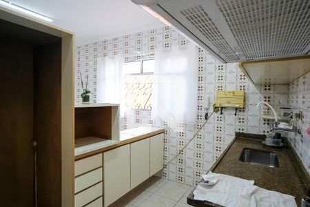 Cozinha de casa à venda com 4 quartos, 200m² em Rudge Ramos, São Bernardo do Campo