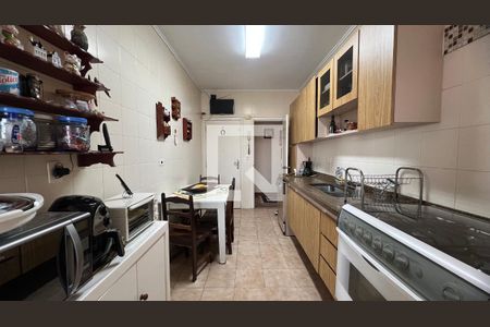 Cozinha de apartamento à venda com 3 quartos, 135m² em Sumarezinho, São Paulo