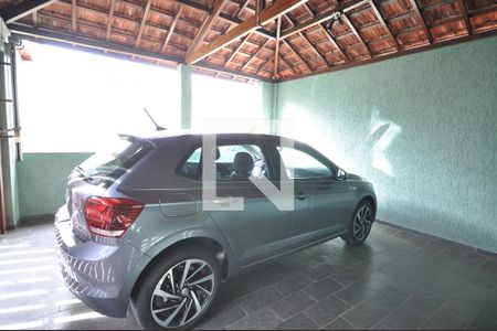 Garagem de casa à venda com 3 quartos, 160m² em Vila Gustavo, São Paulo