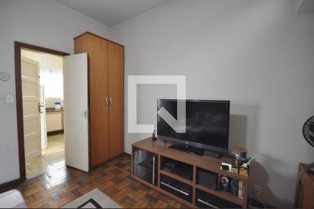 Sala de TV de casa à venda com 3 quartos, 160m² em Vila Gustavo, São Paulo