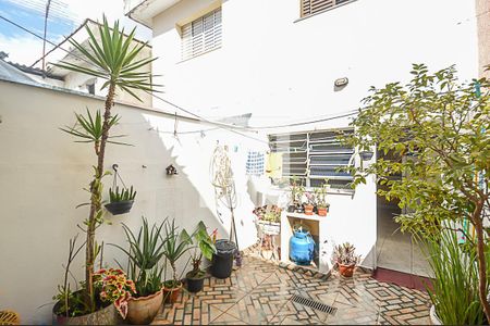 Quintal de casa à venda com 2 quartos, 93m² em Vila Jesuita, São Bernardo do Campo