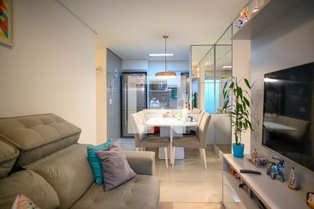 Sala de apartamento à venda com 2 quartos, 58m² em Jardim Celeste, São Paulo