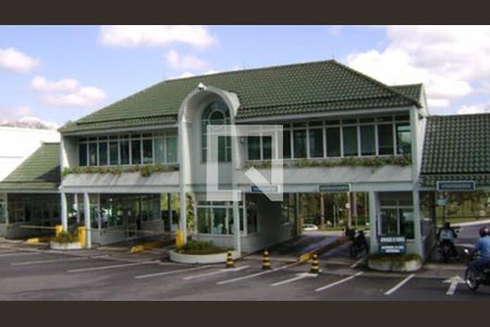 Fachada de casa de condomínio para alugar com 3 quartos, 350m² em Alphaville, Santana de Parnaíba