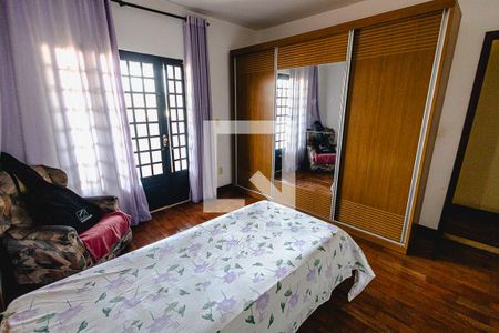 Quarto 3 de casa à venda com 4 quartos, 250m² em Itatiaia, Belo Horizonte