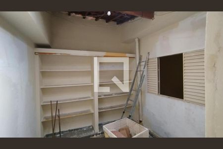 Foto 01 de casa à venda com 2 quartos, 116m² em Jardim Nova Europa, Campinas