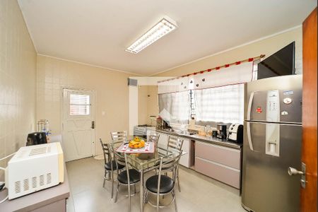 Cozinha de casa à venda com 3 quartos, 270m² em Jardim Lindóia, Porto Alegre