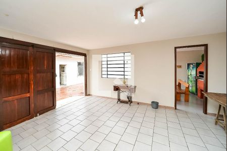 Salão de Festas de casa à venda com 3 quartos, 270m² em Jardim Lindóia, Porto Alegre