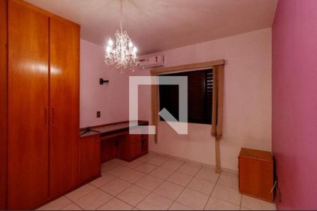 Foto 10 de casa à venda com 3 quartos, 156m² em Vila Paiva, São Paulo