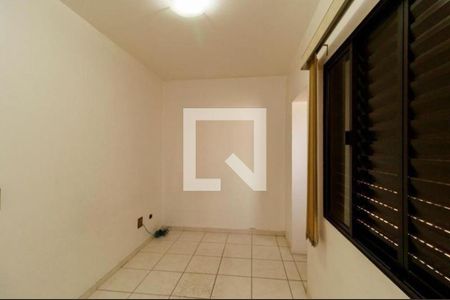 Foto 12 de casa à venda com 3 quartos, 156m² em Vila Paiva, São Paulo