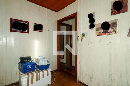 Quarto 2 de casa à venda com 3 quartos, 200m² em Morro Santana, Porto Alegre
