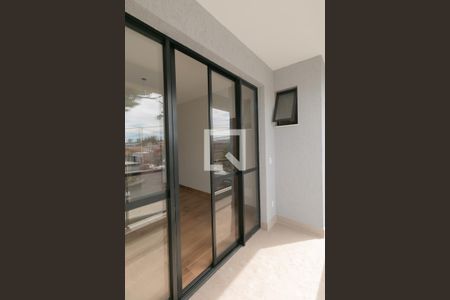 Varanda Quarto 1 de casa à venda com 3 quartos, 184m² em Vila Cloris, Belo Horizonte