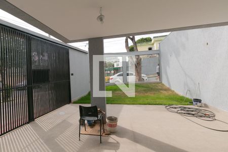 Vista Sala/Cozinha  de casa à venda com 3 quartos, 184m² em Vila Cloris, Belo Horizonte