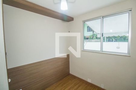 Quarto 1 de apartamento para alugar com 2 quartos, 65m² em Vila Valqueire, Rio de Janeiro