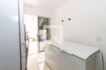Sala de apartamento para alugar com 2 quartos, 65m² em Vila Valqueire, Rio de Janeiro