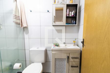 Banheiro de apartamento à venda com 2 quartos, 50m² em Partenon, Porto Alegre
